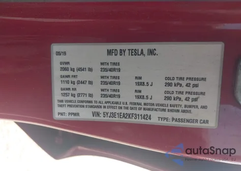 2019 Tesla Model 3 Long Range/Mid Range/Standard Range/Standard Range Plus z USA, uszkodzony, nr VIN 5YJ3E1EA2KF311424